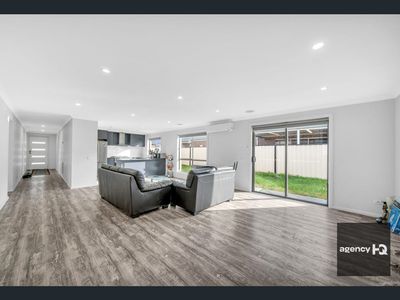 9 Zion Avenue, Tarneit