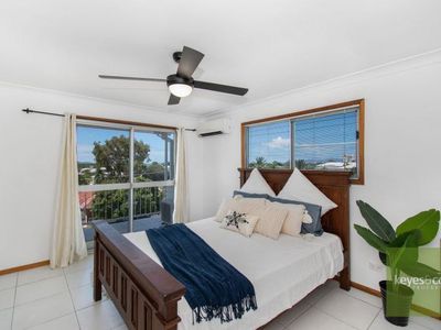 10 Gilbert Crescent, Castle Hill