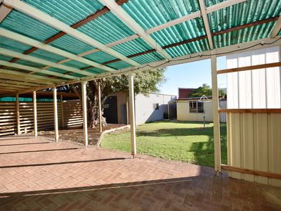 94 Acanthus Road, Willetton
