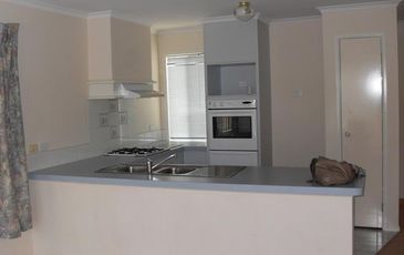 1 Regent Close, Berwick