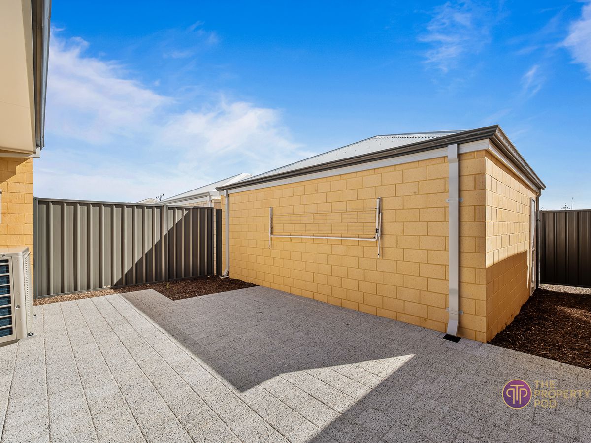 15 Gainford Way, Ridgewood