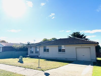 18 Ewin Street, Blayney