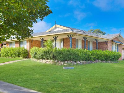 1 Gemstone Way, Oakhurst