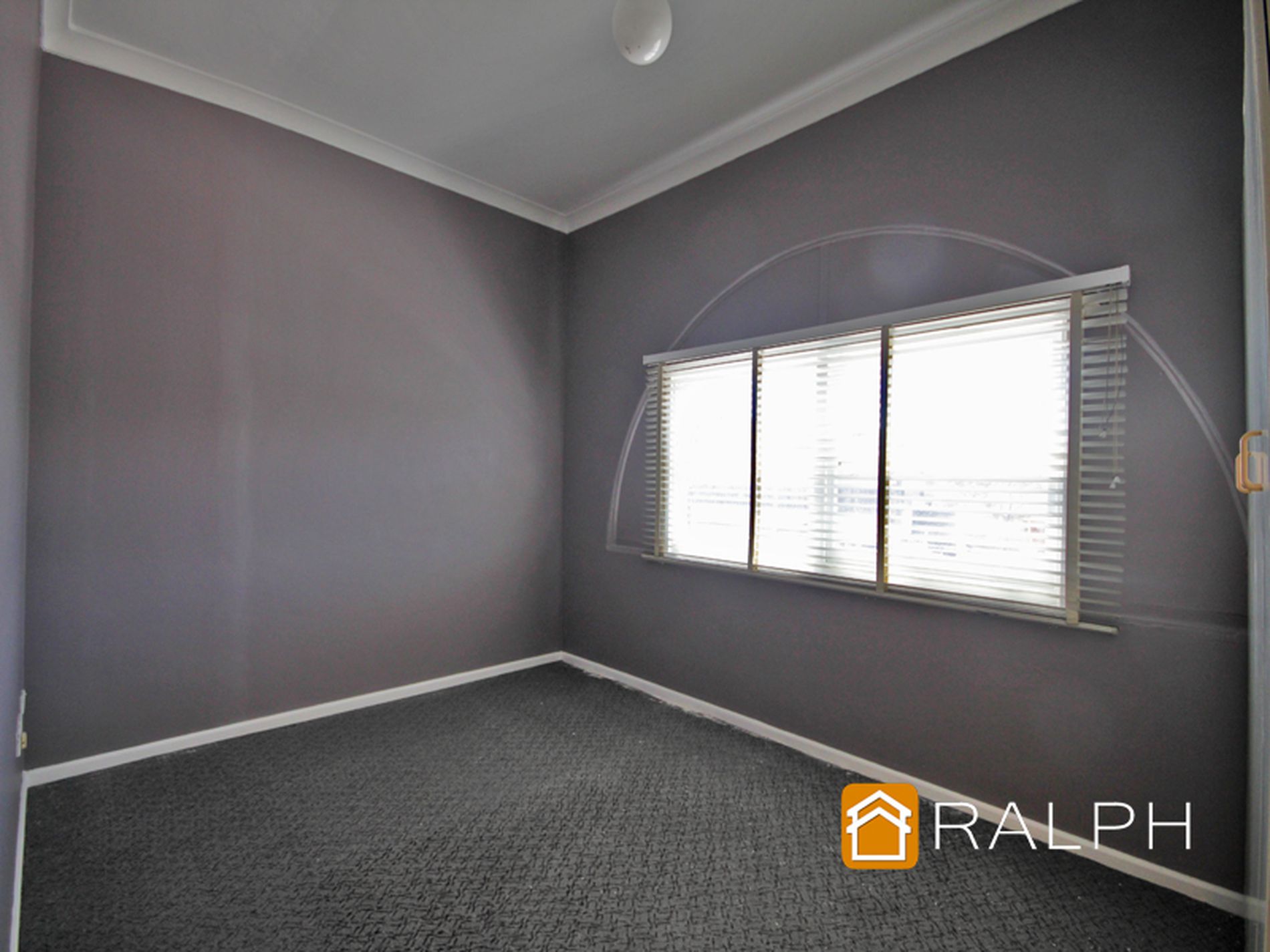1 / 418 Burwood Road, Belmore