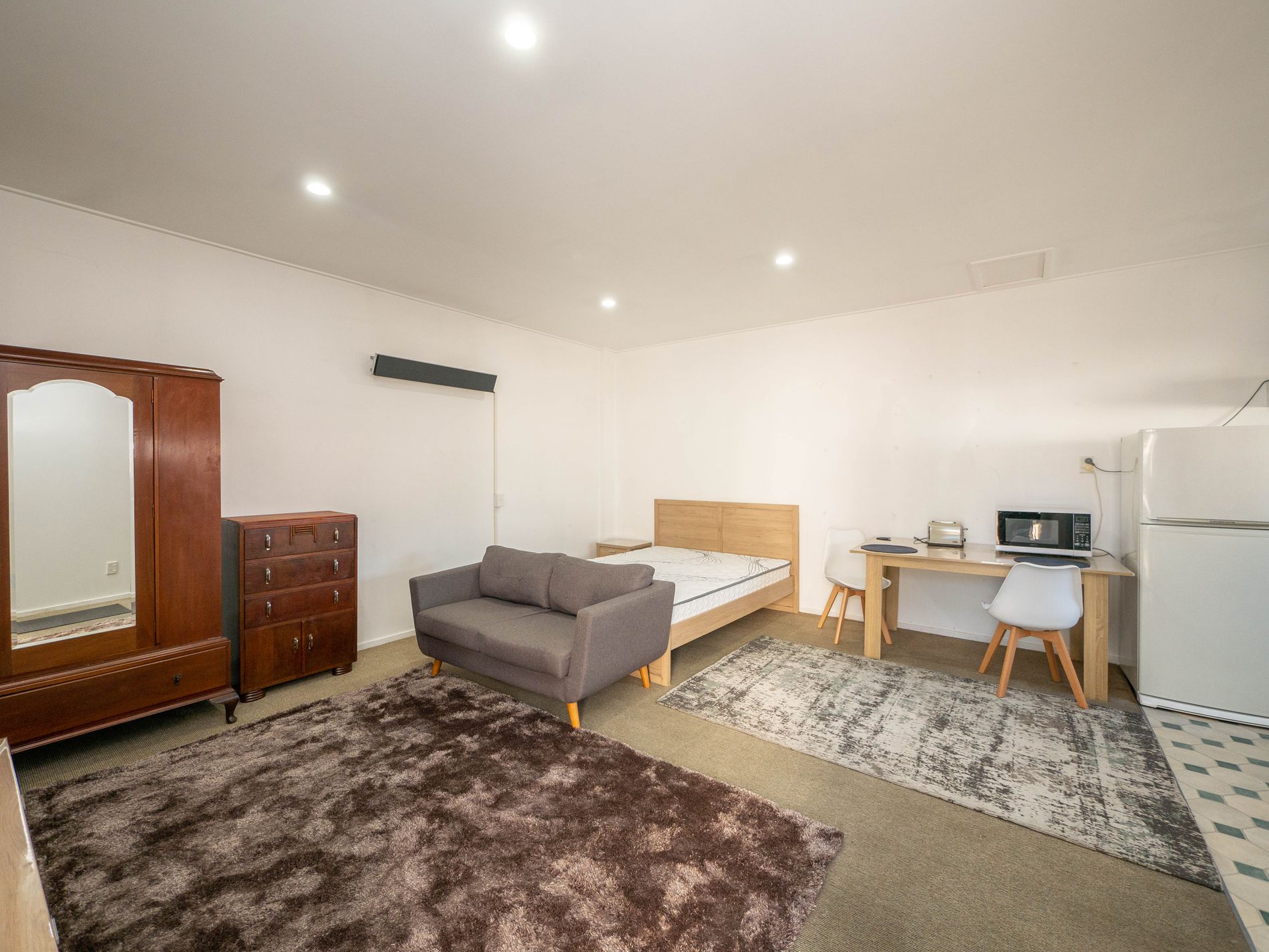 9 / 1020 George Street, Dunedin