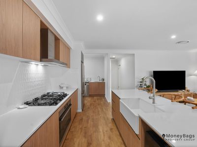 48 Byron Drive, Jimboomba