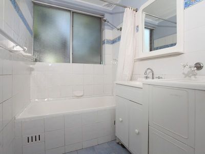6 / 27 Dover Road, Botany