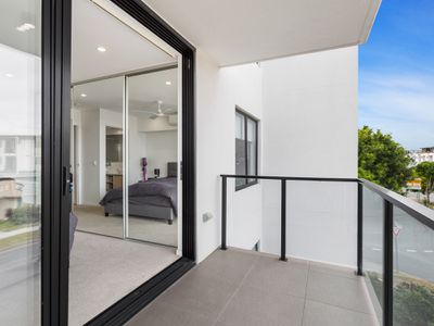 16 / 15 Norman Avenue, Lutwyche