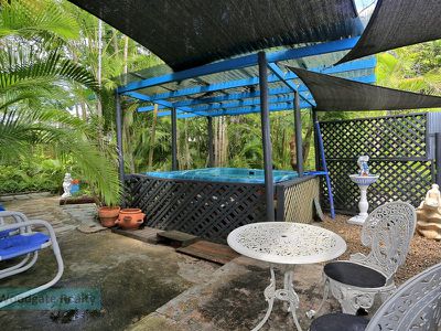 8 Fifth Ave, Woodgate