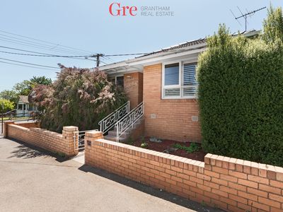 1 / 206 Dawson Street, Brunswick West