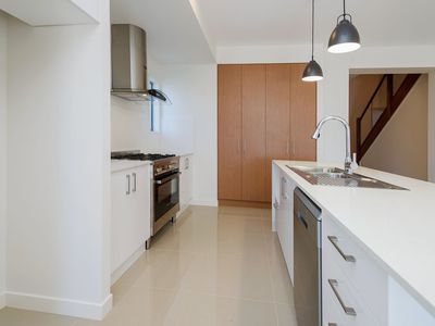 1 / 46 Fletcher Crescent, Pacific Pines
