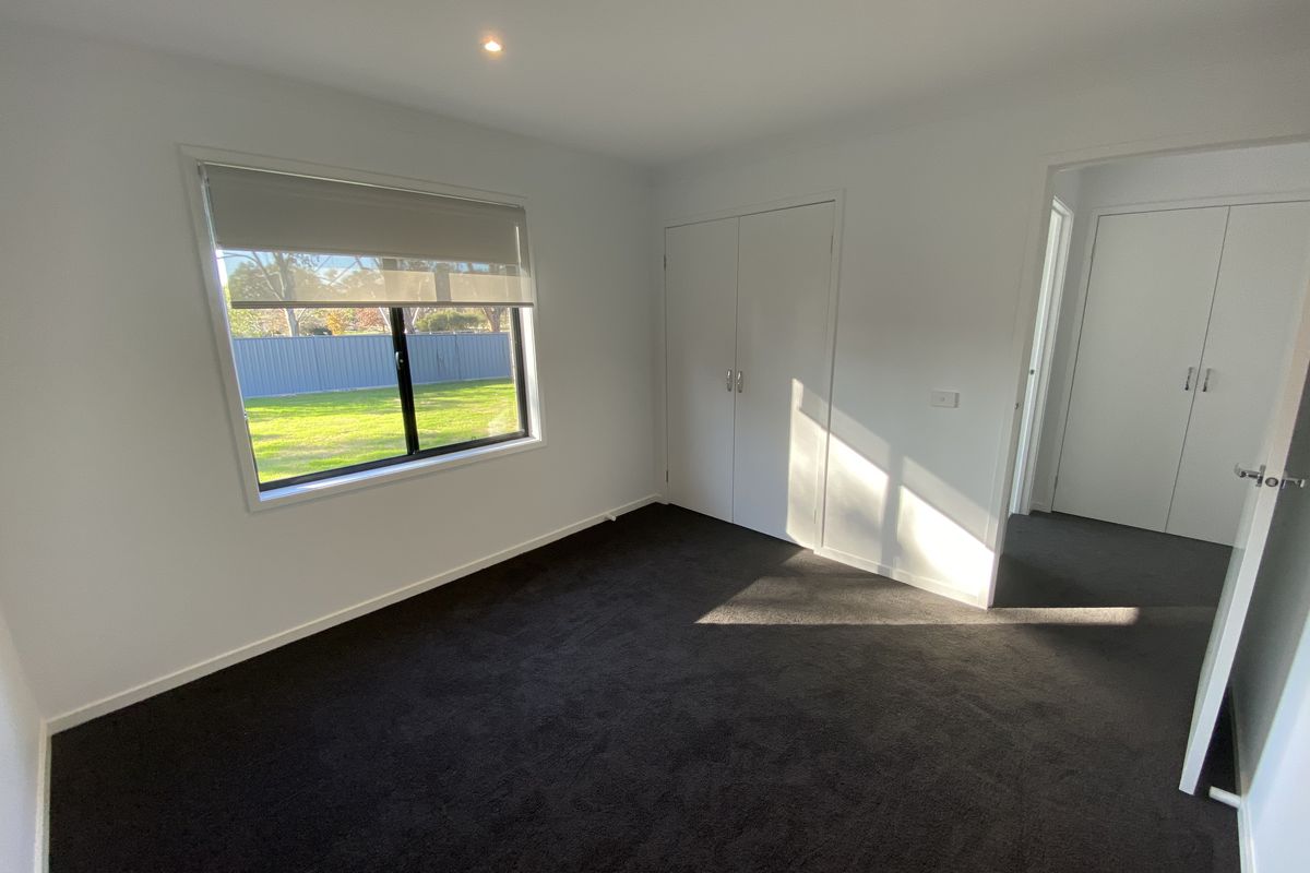 6 Peak Court, Mansfield