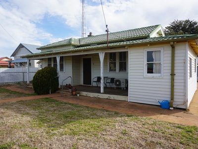 64 Operator Street, West Wyalong