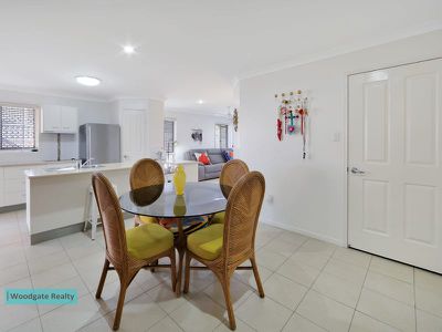 2 / 16 First Ave, Woodgate