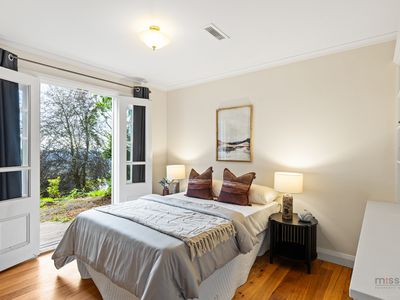 34 Mernda Road, Olinda