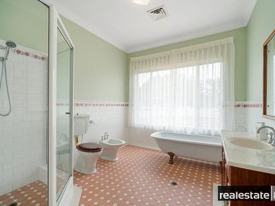 21 Corte Close, Brigadoon
