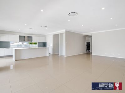 11 Morisset Park Road, Morisset Park