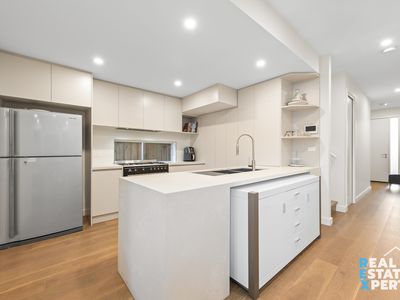 3 / 16 Manuka Road, Berwick