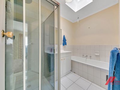 1 / 29 Oriole Drive, Werribee