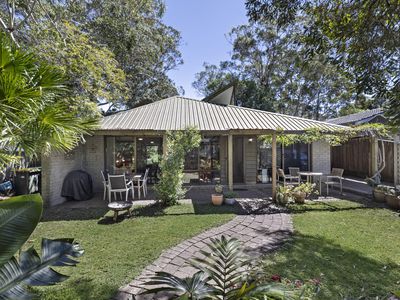 15 Kurrawong Avenue, Hawks Nest