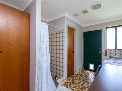 5 Powell Court, Withers