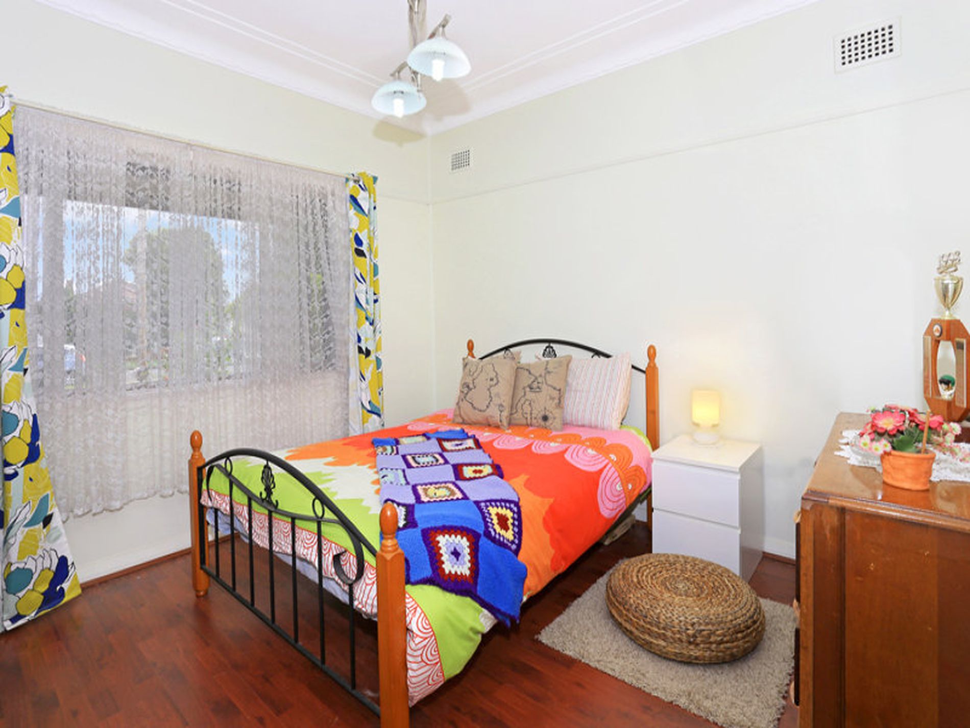 11 Amesbury Avenue, Sefton
