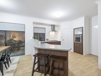 2 Anchorage Loop, Canning Vale