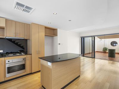 6 Boans Lane, East Perth