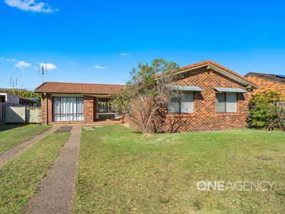 8 Glenholme Way, Culburra Beach