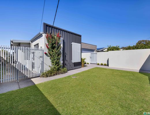 Inspired Design, Seamless Living, Prestigious Address image 4