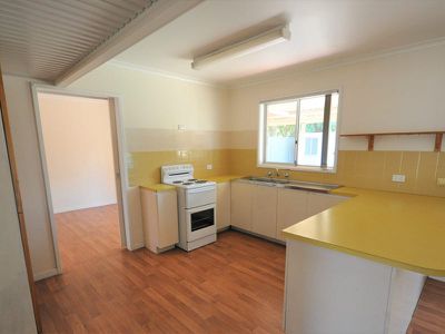 4 Yalberee Street, Newman