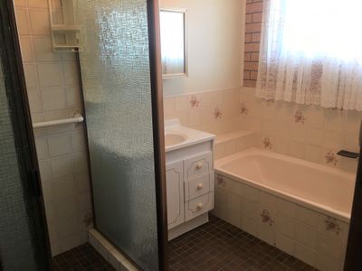 1 / 477 Ainslie Avenue, Lavington