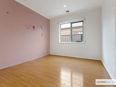 78 Miles Franklin Boulevard, Point Cook