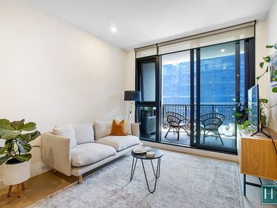 313 / 9 Village Avenue, Brunswick East
