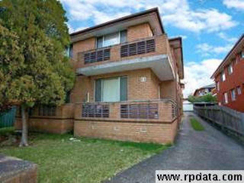 2 / 35 Park, Campsie