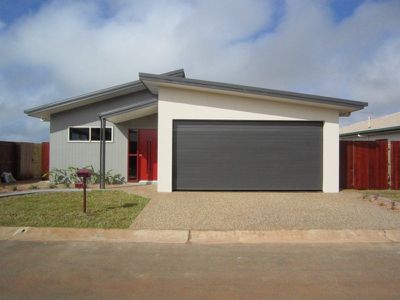 5 Sommerset Drive, Atherton