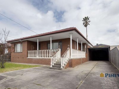 11 Brigette Court, Lalor