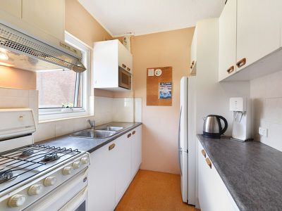 2 / 2 Hayden Place, Botany