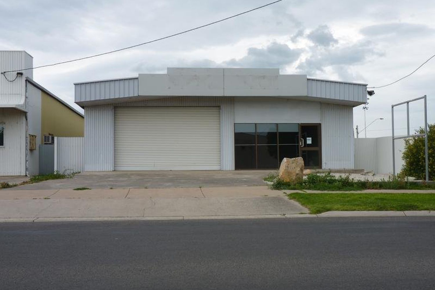 4 Sloss Street, Horsham