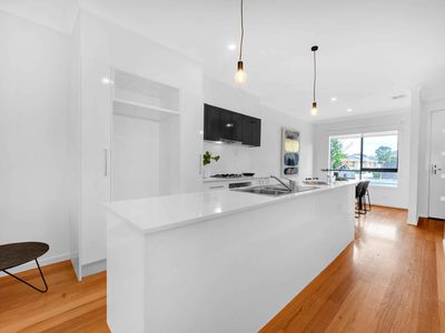 18 Davis Street, Preston