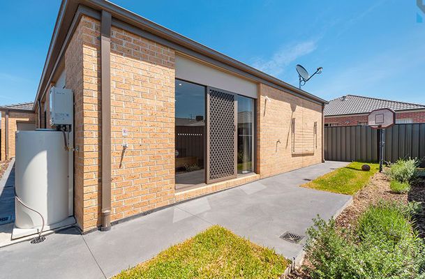 3 Tussock Road, Craigieburn
