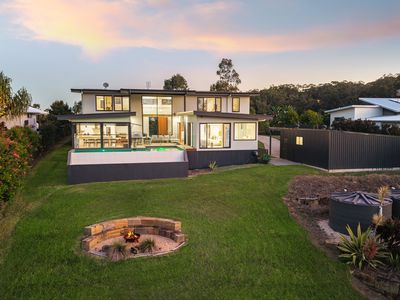 10 Kingfisher Crescent, Palmview
