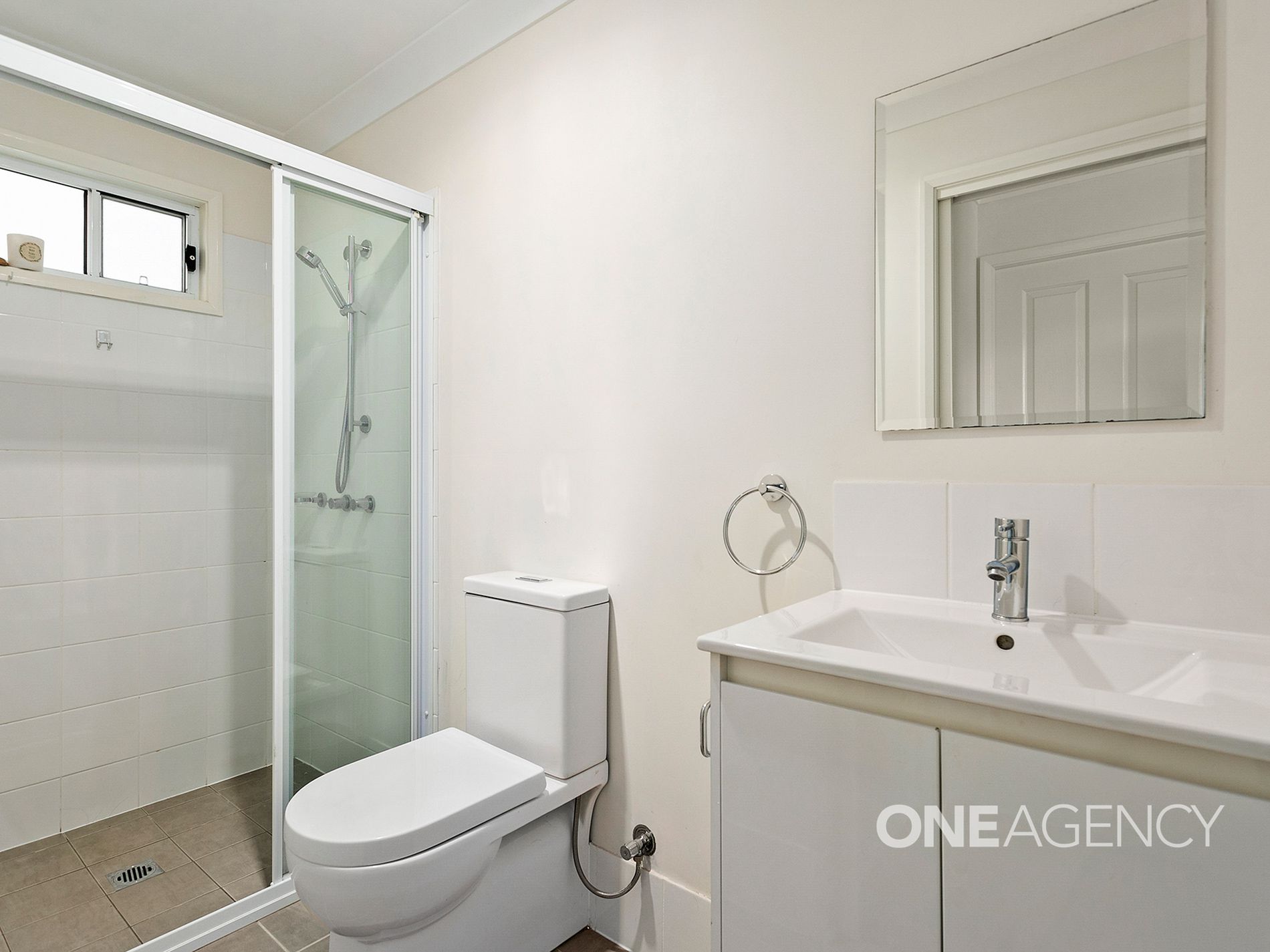 15 Calderwood Road, Albion Park