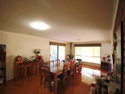 335 Church Lane, Milawa