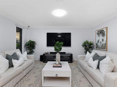 99 Gordon Crescent, Wakerley