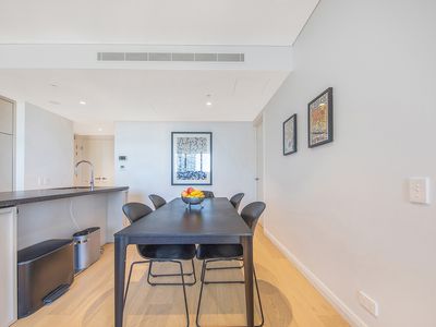 2 Bedroom / 137 Herring Road, Macquarie Park