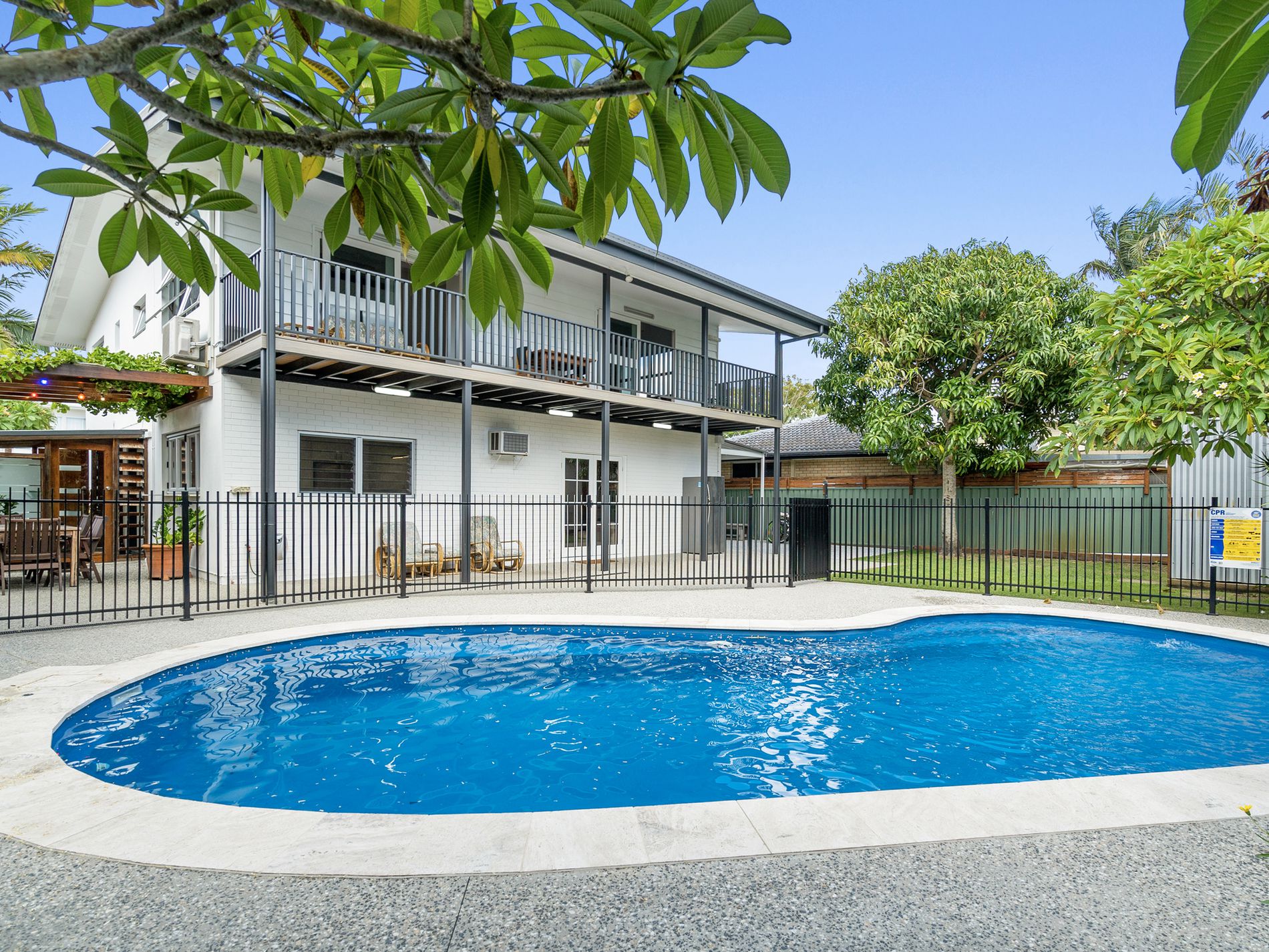 69 Tallebudgera Drive, Palm Beach