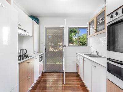 12 Edenderry Street, Manly West