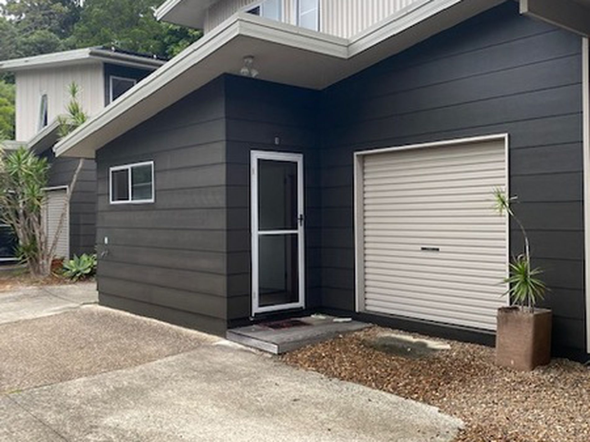 1 / 16 Boondoon Crescent, Ocean Shores