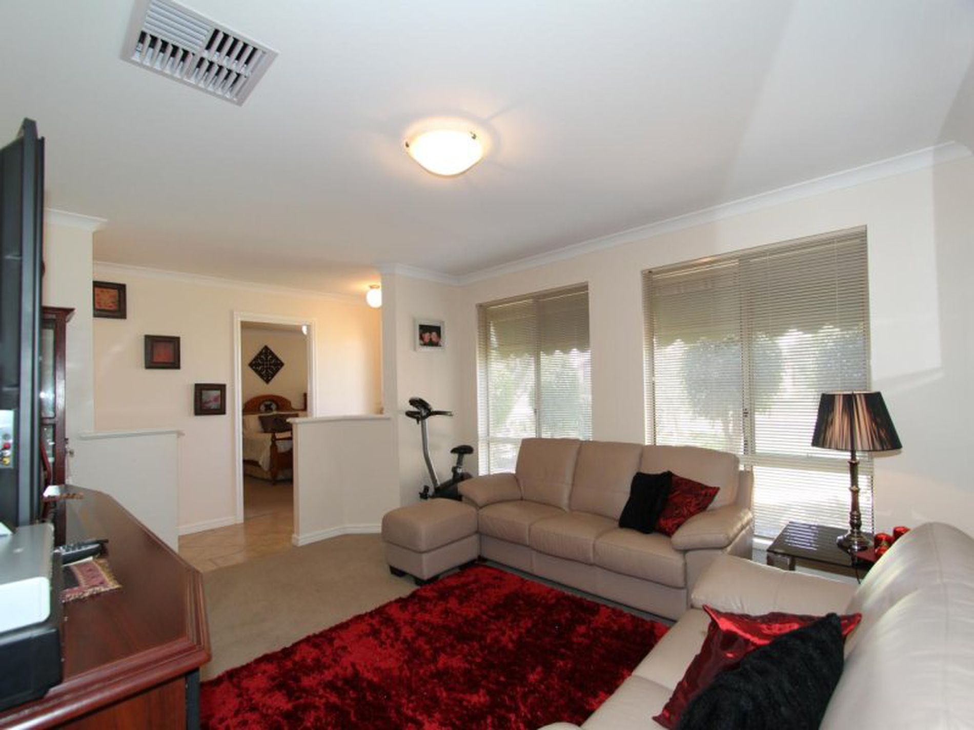 17 Vitali Crescent, Somerville